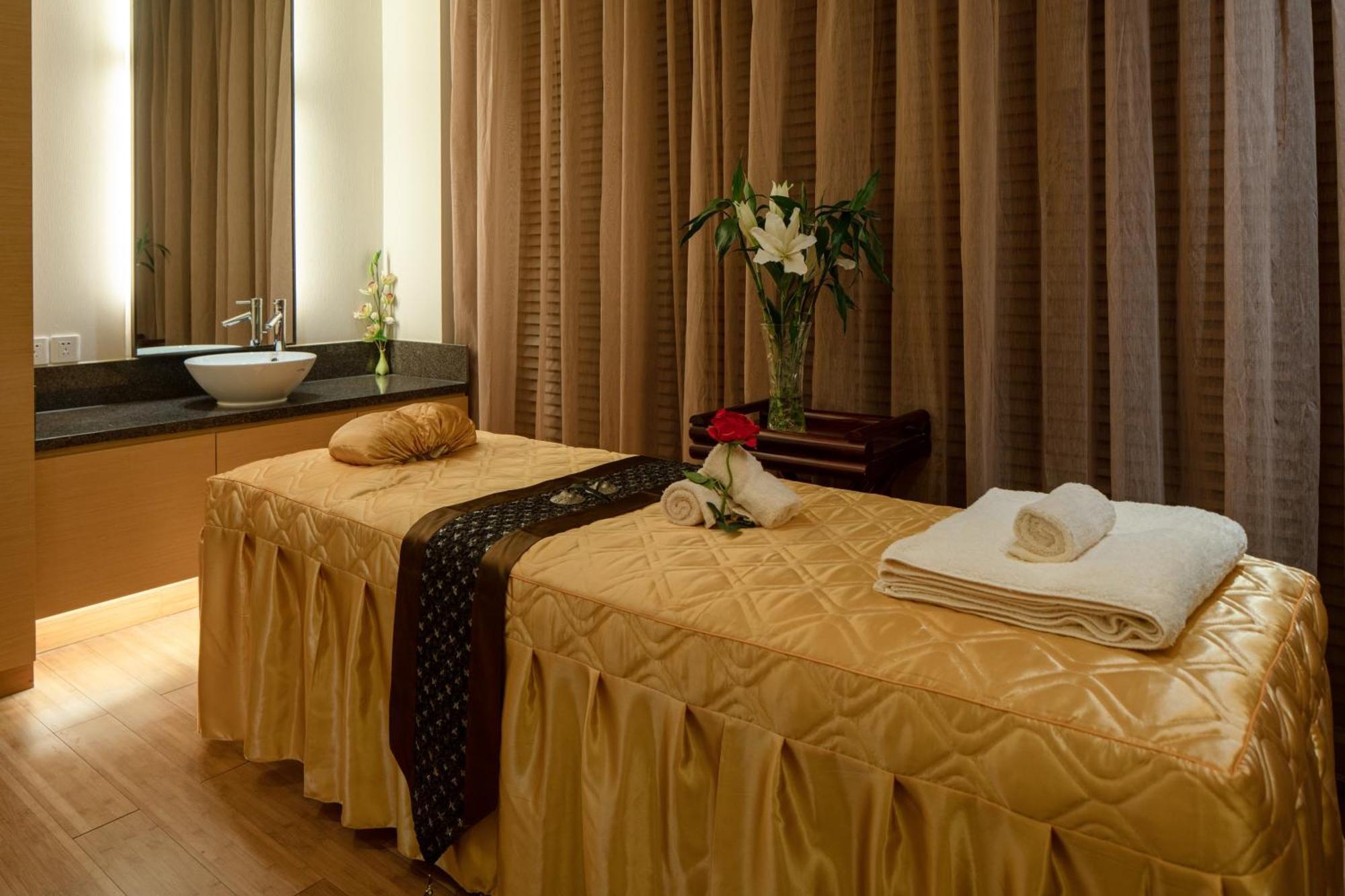 Holiday Inn Nanyang By Ihg Εξωτερικό φωτογραφία